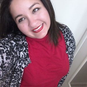 Meet your Posher, Pamela